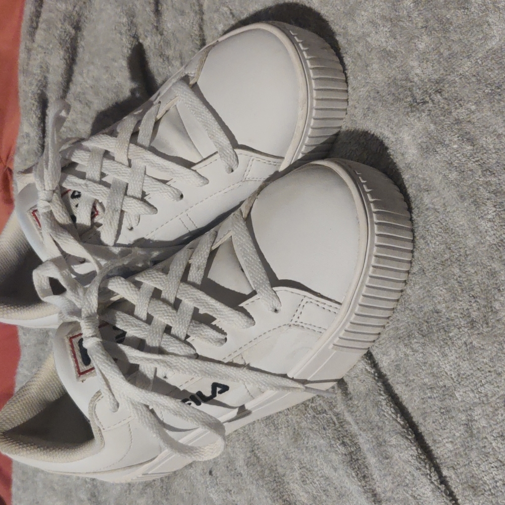 Fila sneakers